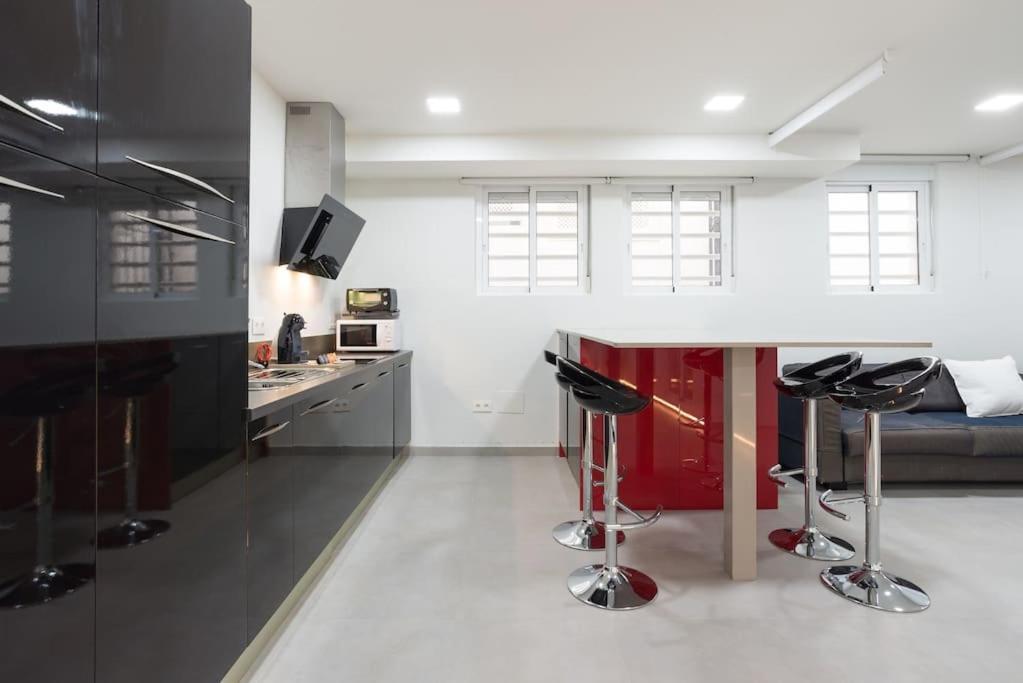 Incredible Luxury Location In Puerto Banus Beach For Families Marbella Exterior photo